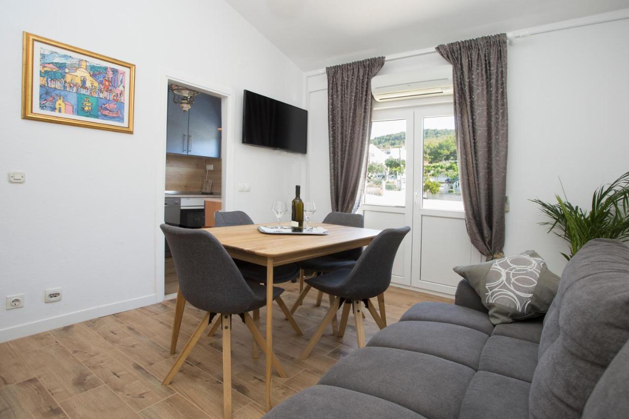 Situs Katarina Apartment Трогир Екстериор снимка